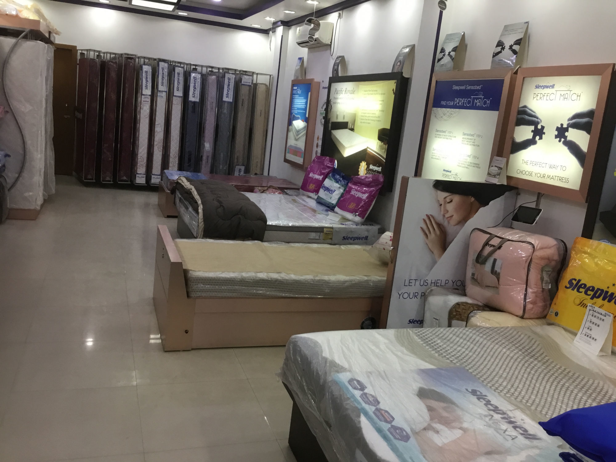 Sleepwell mattress dealer