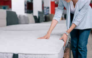 What Experts Say About Sleeping on a Mattress Without a Bed Base